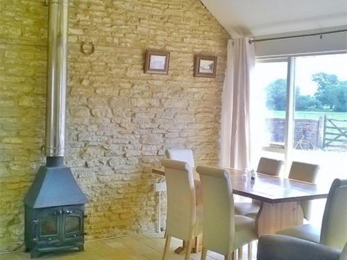 Battens Farm Cottages B&B Yatton Keynell Extérieur photo
