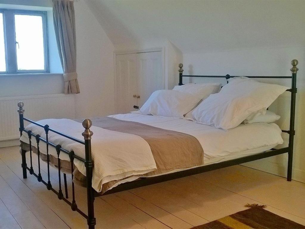Battens Farm Cottages B&B Yatton Keynell Chambre photo